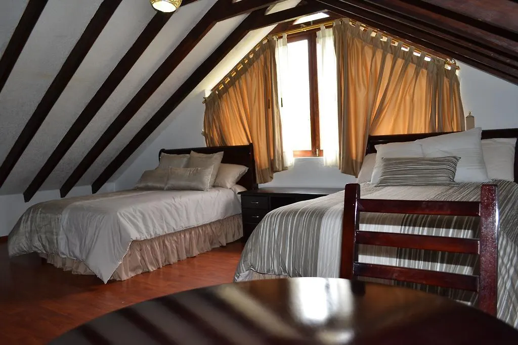 Hosteria Country House Quinta Carlota Quito 0*,
