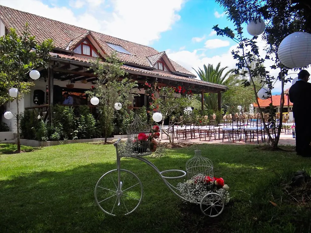Hosteria Country House Quinta Carlota Quito 0*,