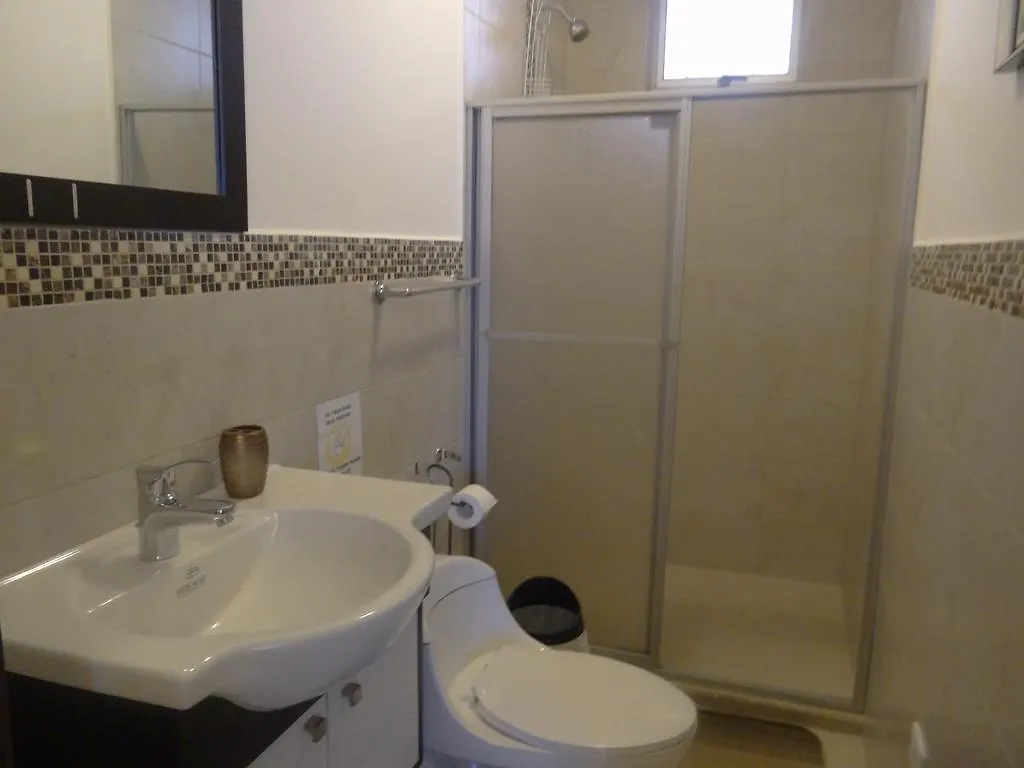 Hosteria Country House Quinta Carlota Quito Ecuador
