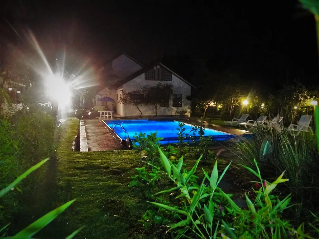 Hosteria Country House Quinta Carlota Quito