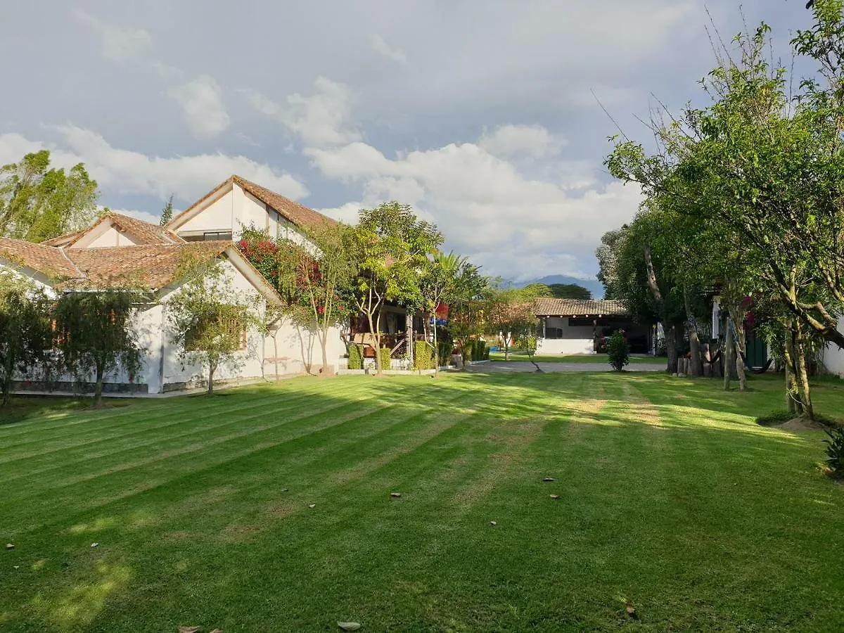 Hosteria Country House Quinta Carlota Quito